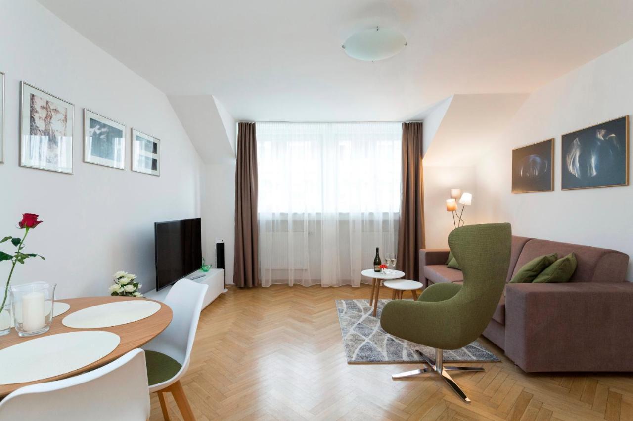 Prague Days - Modern Apartment - New Town エクステリア 写真